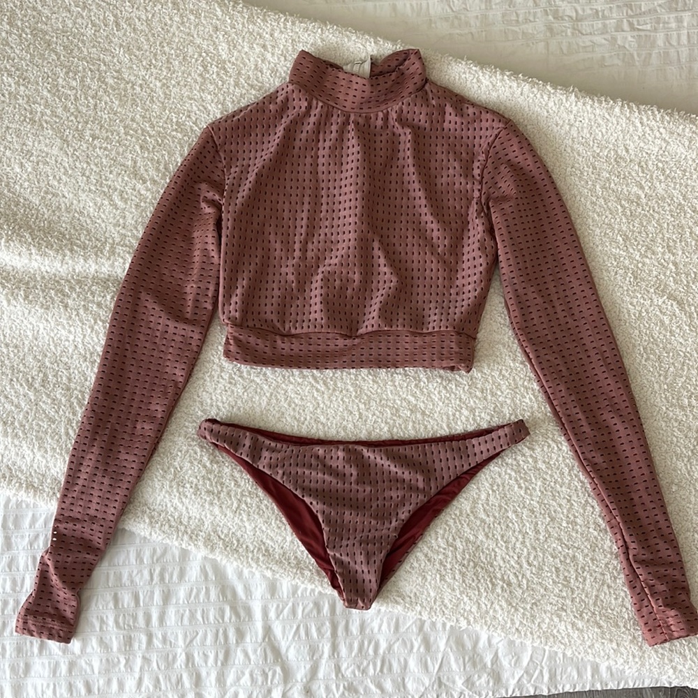 ACACIA Indo mesh top and bottom in Lipstick
